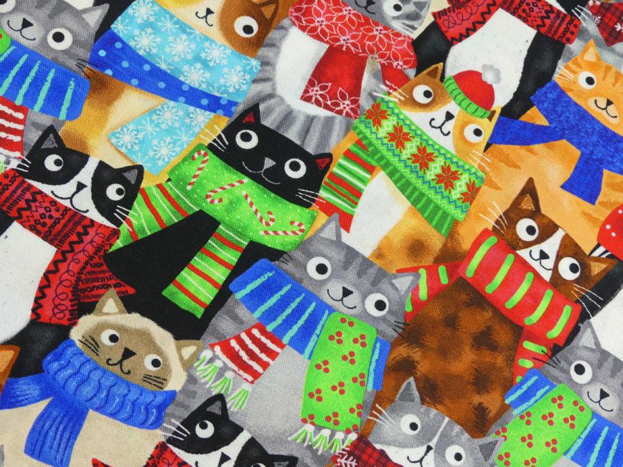 Patchworkstoff mit lustigen Katzen